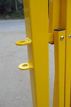 Expandable Fence Barriers