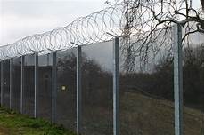 Security Mesh Fence
