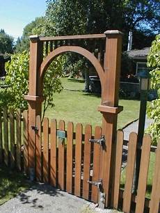 Trellis Fence